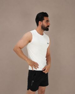 لباس سفید ورزشی